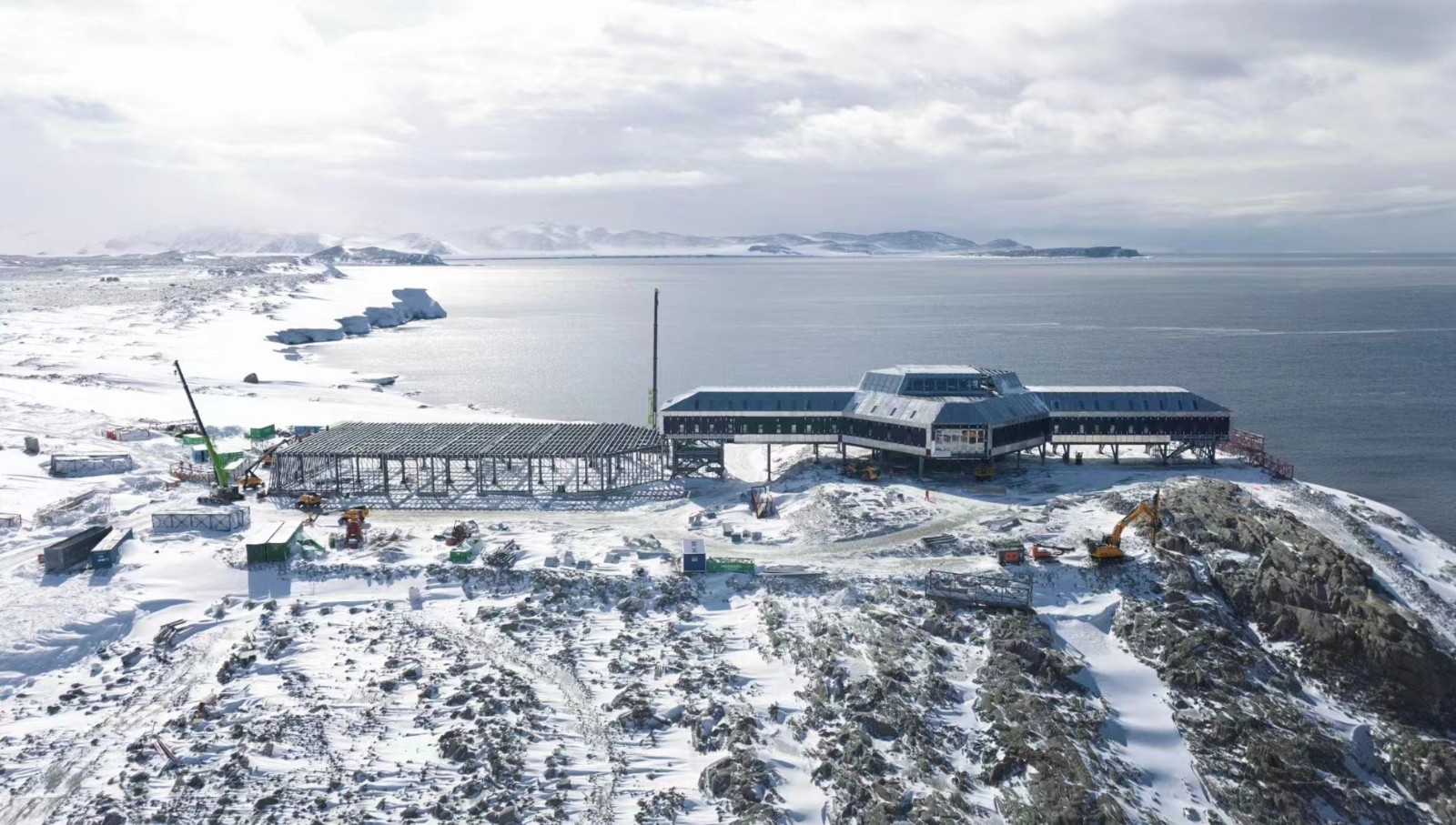 1710225356736374.jpg ccf78828853d3246216867e79bba606.jpg